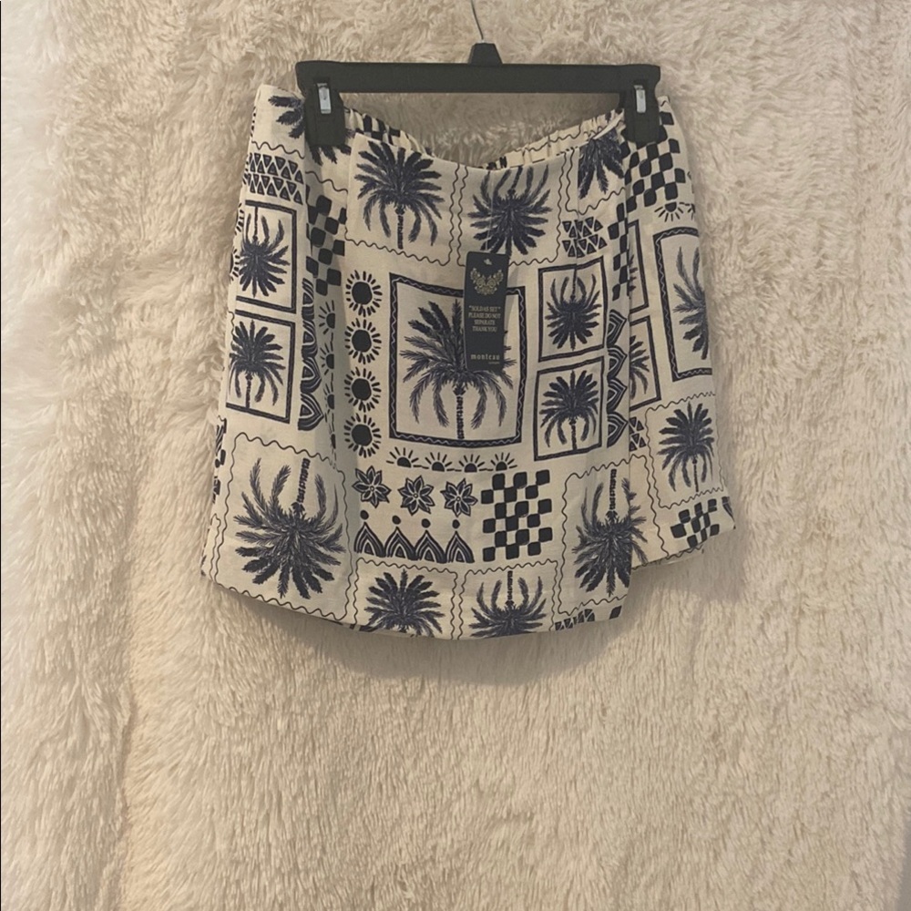 Monteau Blue and White Bubble Mini Skirt